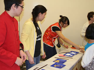 chopstick demonstration volunteers