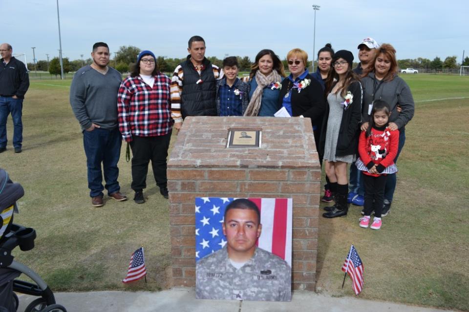 veterans-memorial-veterans-park-01