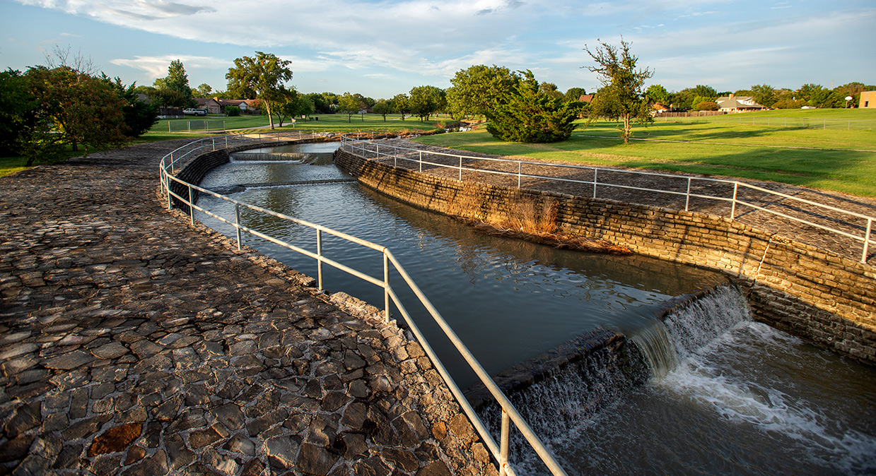 Water-Way-Spotlight